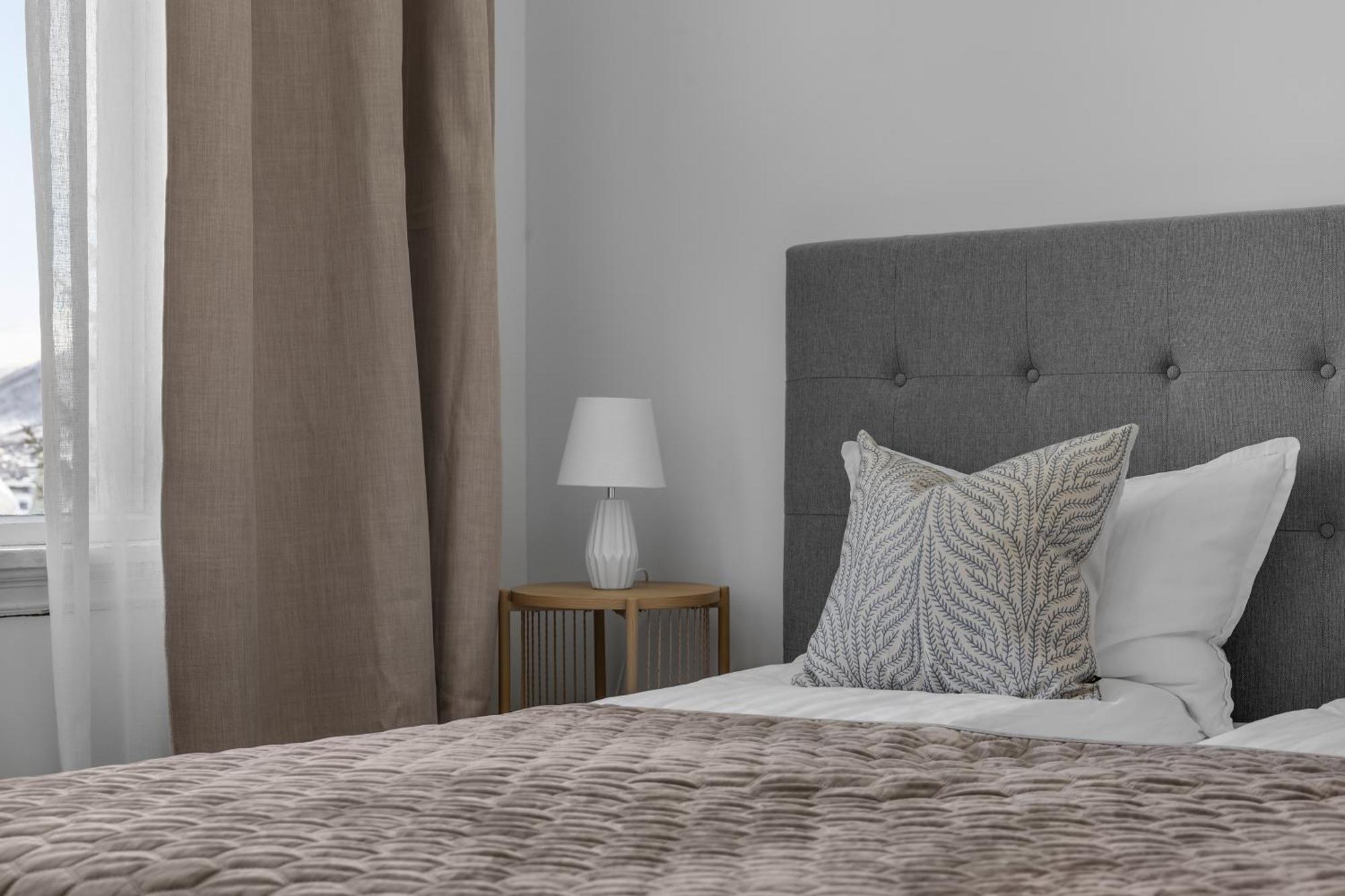 Lovely City Center Apartment With Amazing Views And Free Parking! ترومسو المظهر الخارجي الصورة